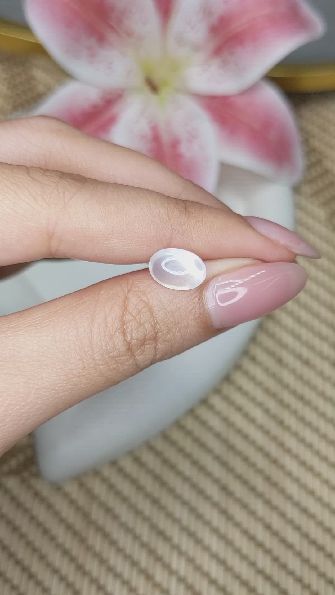 2.14 Ct. White Cabochon Moonstone from Ceylon (Sri Lanka) Size Video