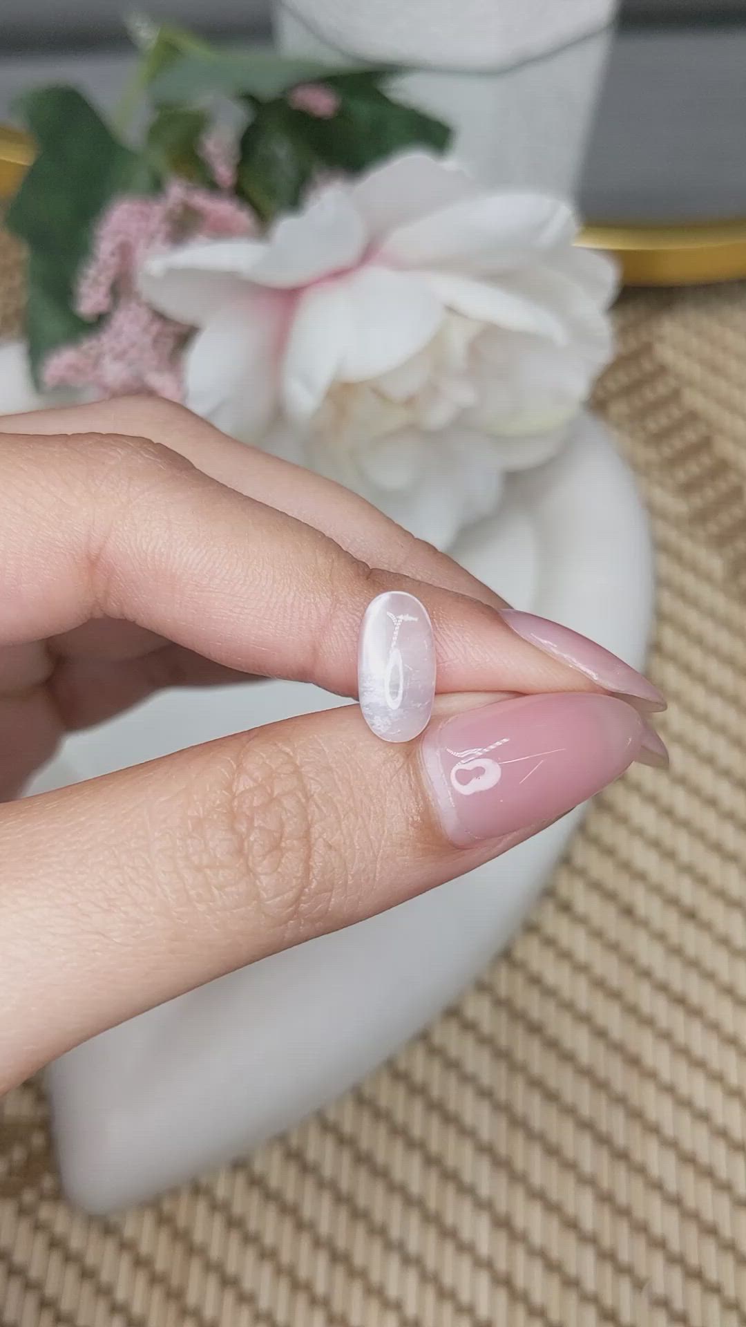 2.20 Ct. White Cabochon Moonstone from Ceylon (Sri Lanka) Size Video