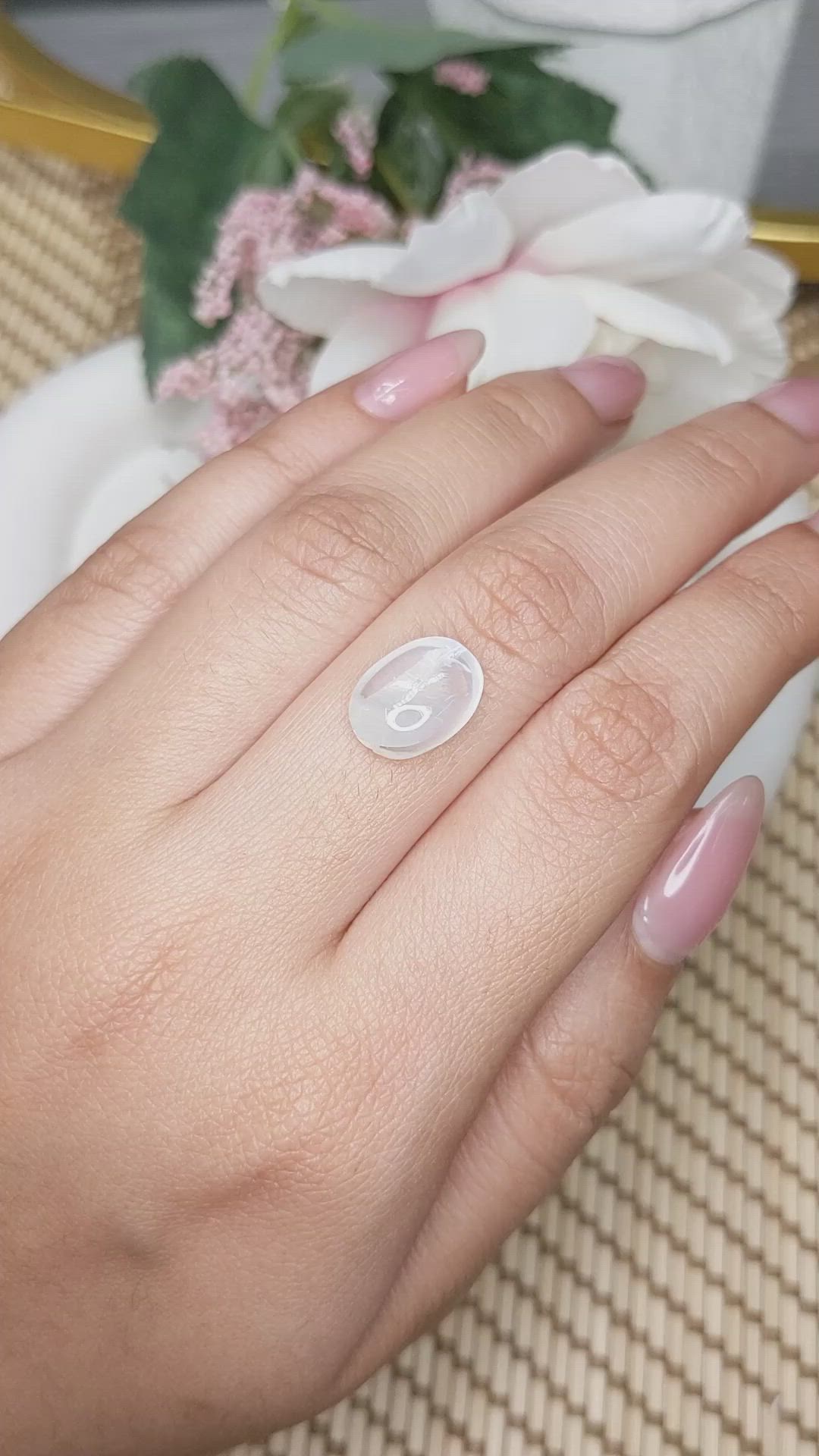 3.66 Ct. White Cabochon Moonstone from Ceylon (Sri Lanka) Size Video