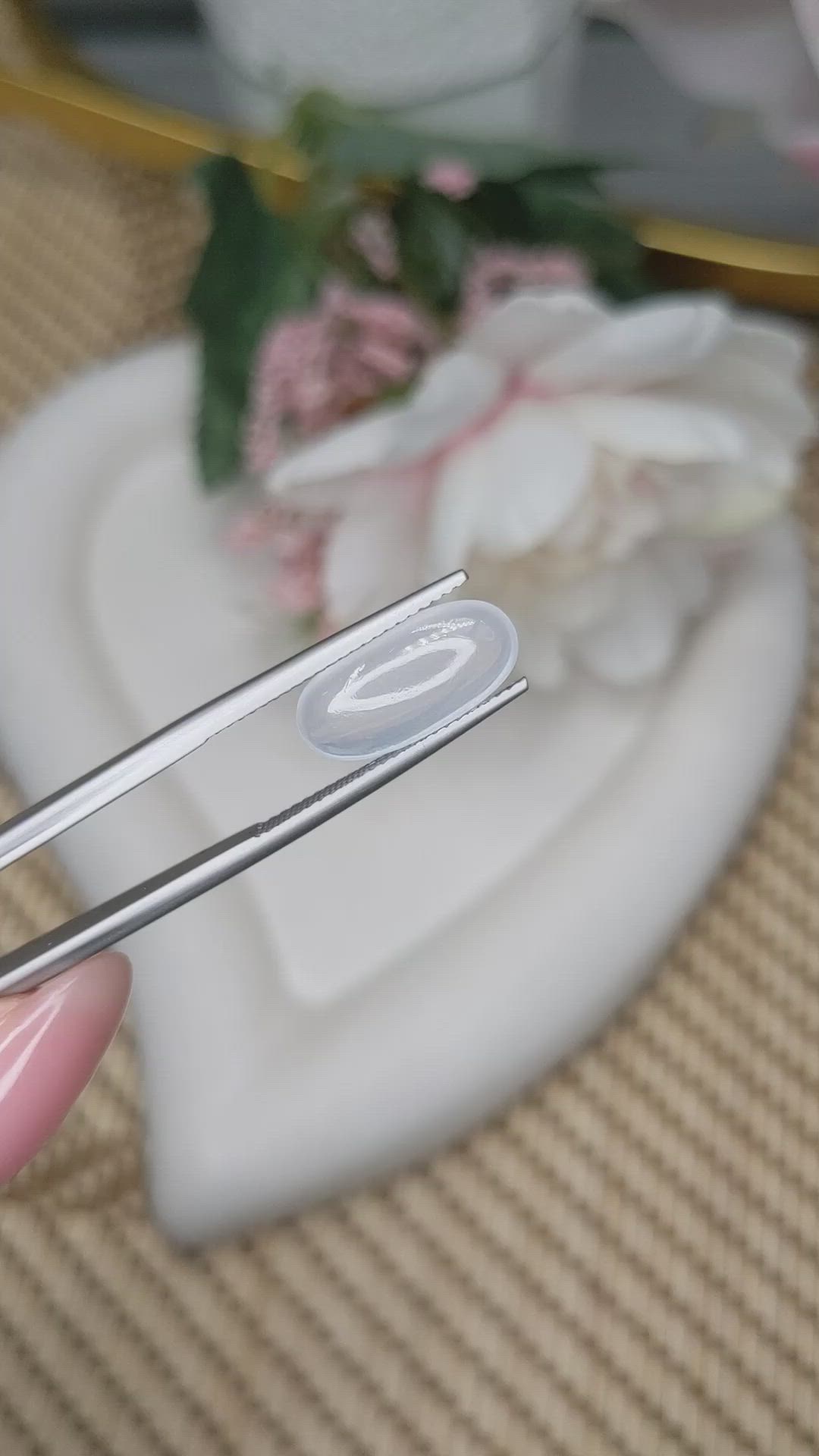 3.85 Ct. White Cabochon Moonstone from Ceylon (Sri Lanka) Size Video