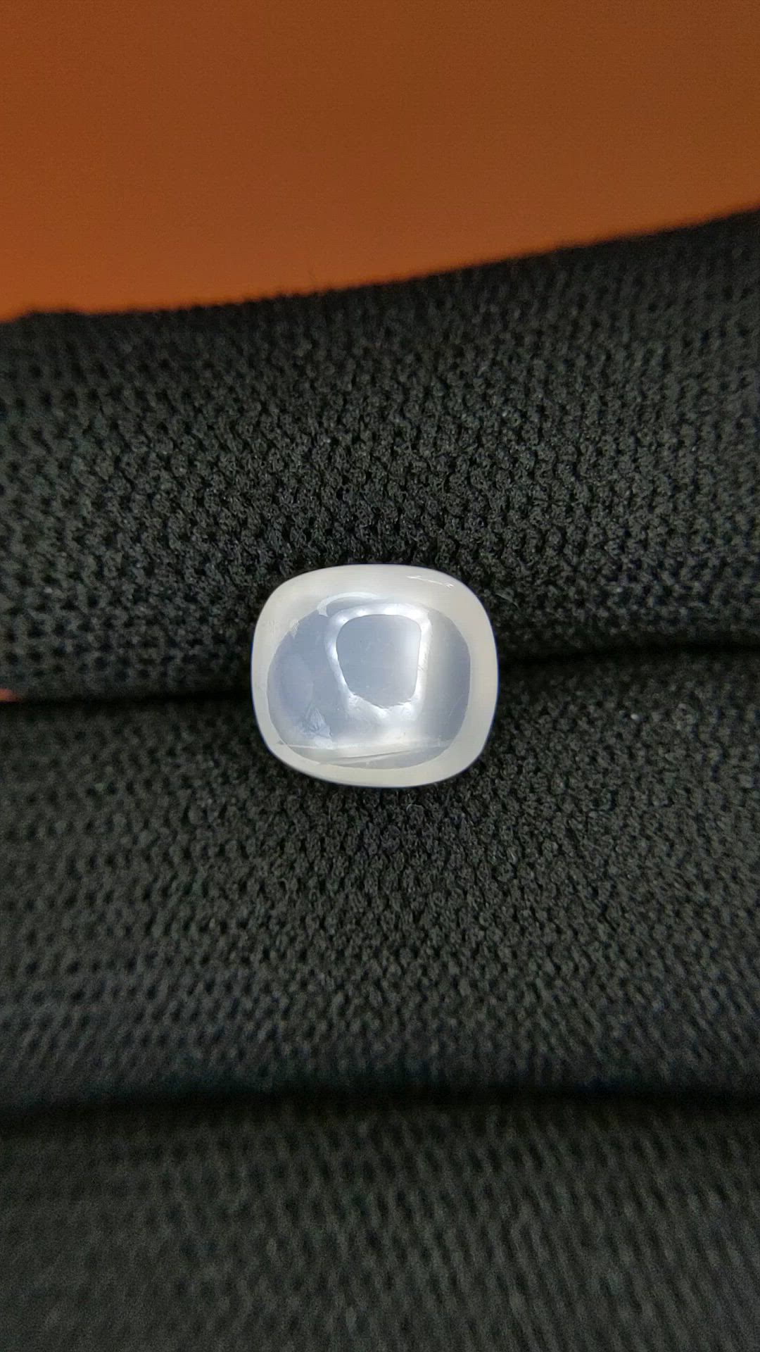 2.68 Ct. White Cabochon Moonstone from Ceylon (Sri Lanka) Size Video