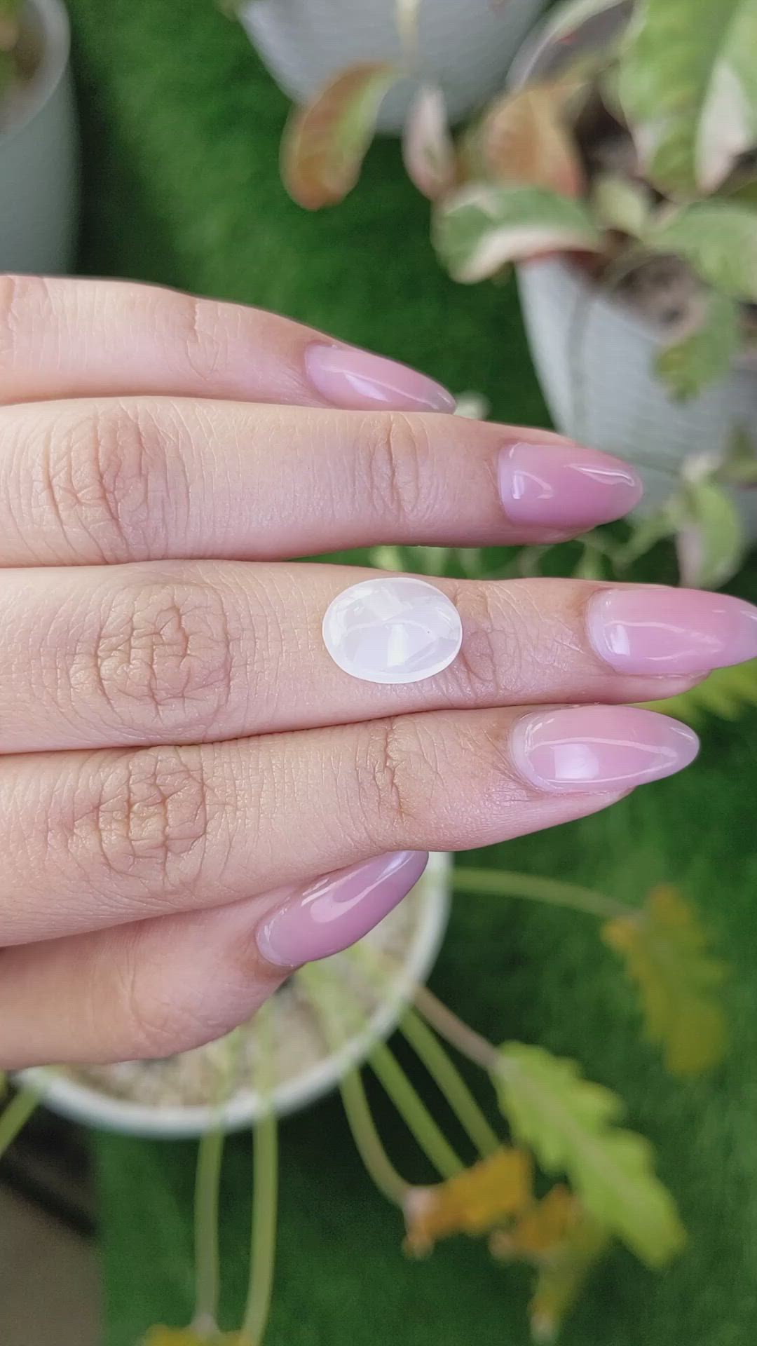 3.46 Ct. White Cabochon Moonstone from Ceylon (Sri Lanka) Size Video