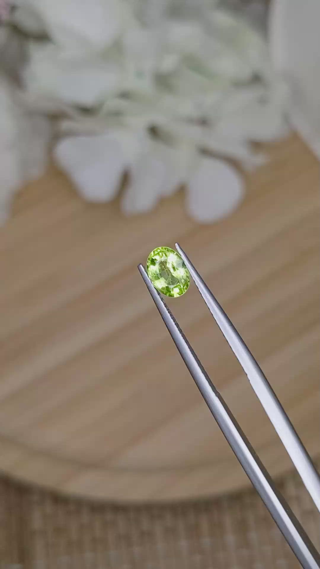 0.85 Ct. Yellowish Green Peridot from Pakistan Size Video