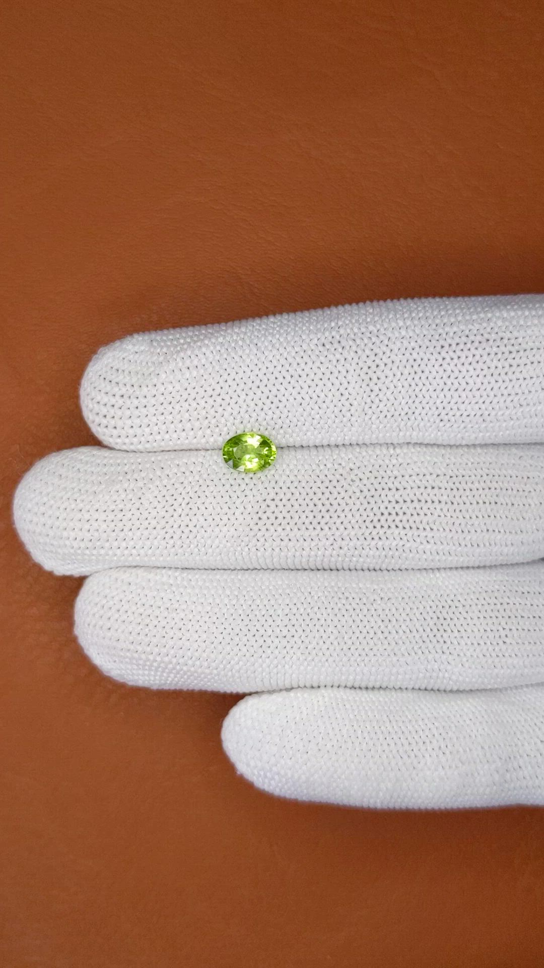0.85 Ct. Yellowish Green Peridot from Pakistan Size Video