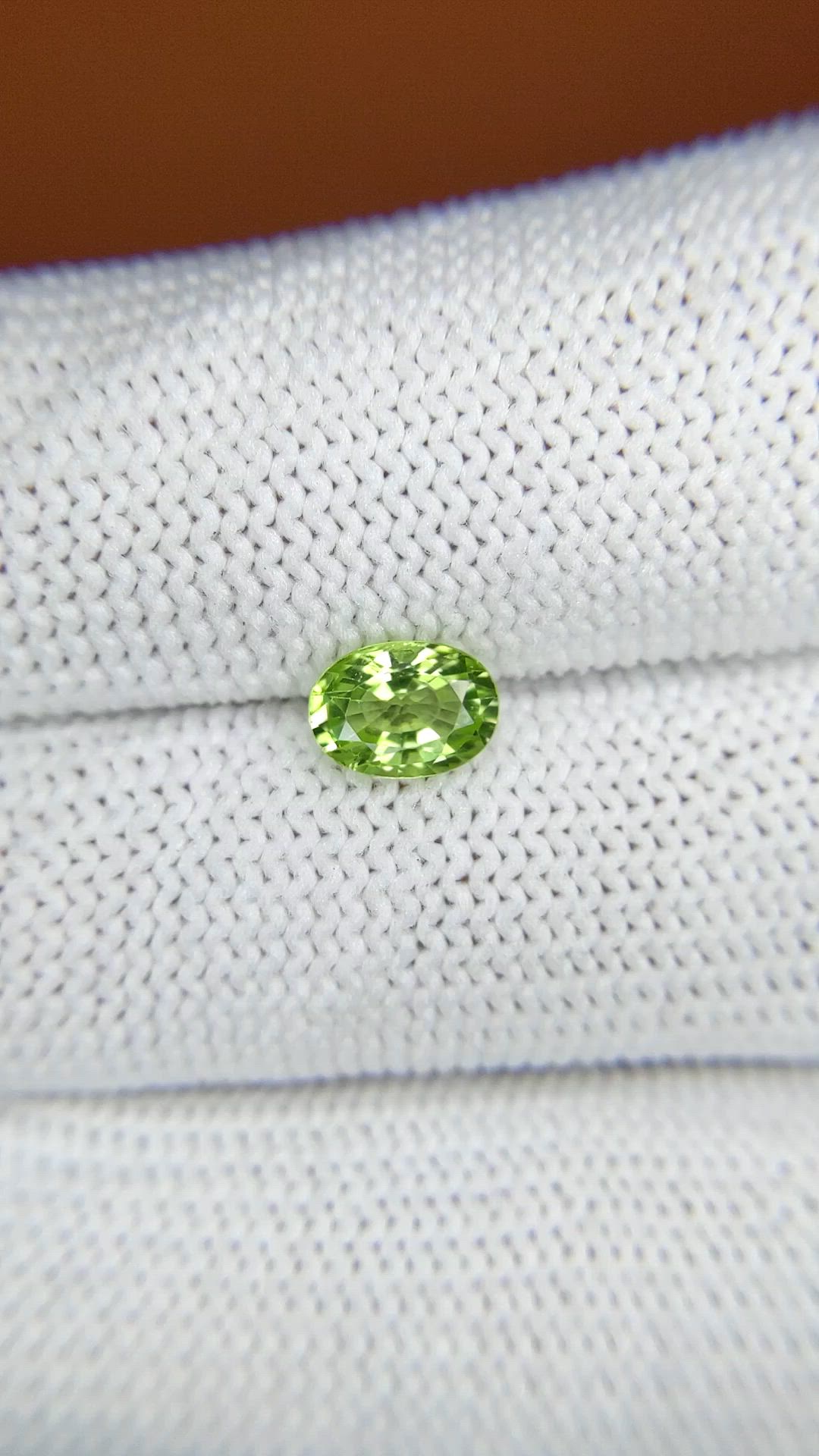 0.82 Ct. Yellowish Green Peridot from Pakistan Size Video