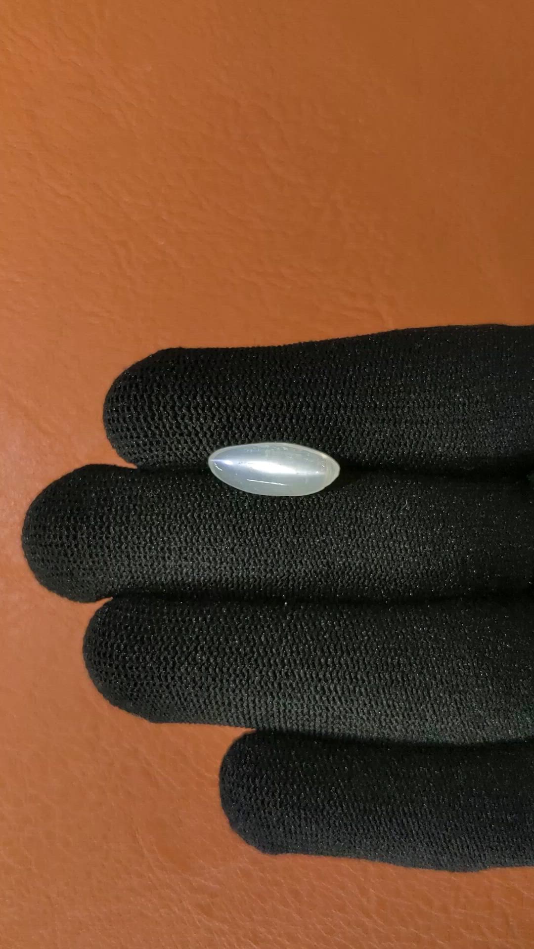 3.25 Ct. White Cabochon Moonstone from Ceylon (Sri Lanka) Size Video