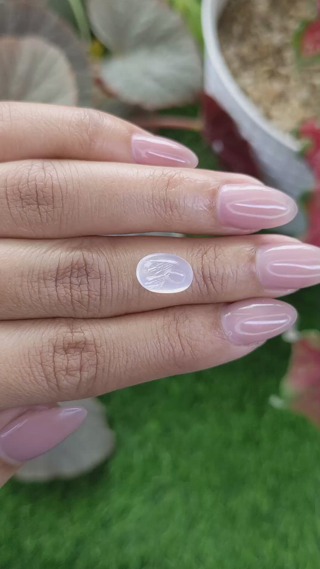3.31 Ct. White Cabochon Moonstone from Ceylon (Sri Lanka) Size Video