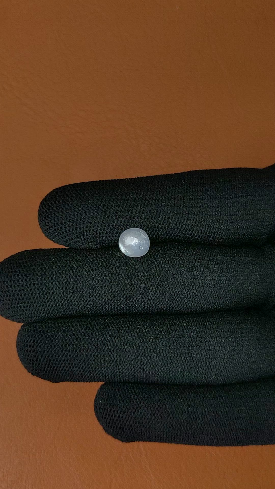 1.01 Ct. Blue Flash Cabochon Moonstone from Ceylon (Sri Lanka) Size Video