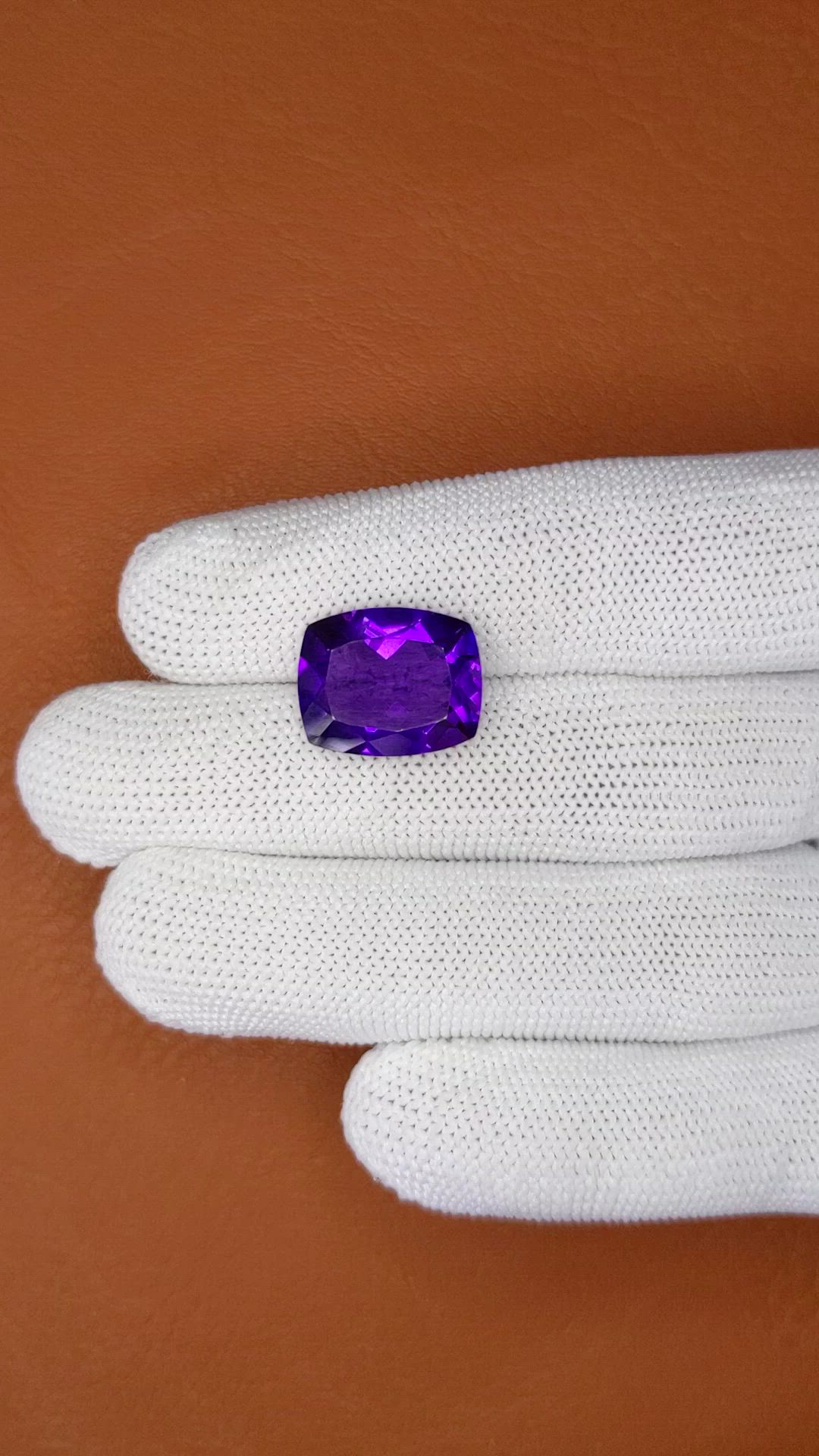 9.75 Ct. Purple Amethyst from Ceylon (Sri Lanka) Size Video