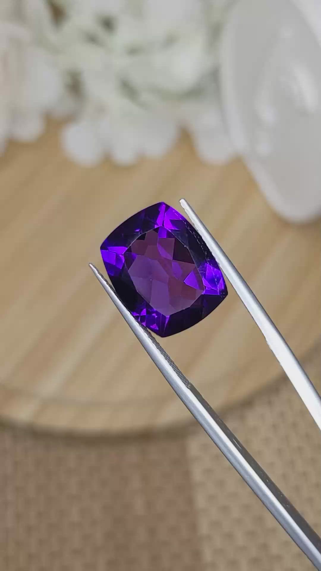 9.75 Ct. Purple Amethyst from Ceylon (Sri Lanka) Size Video