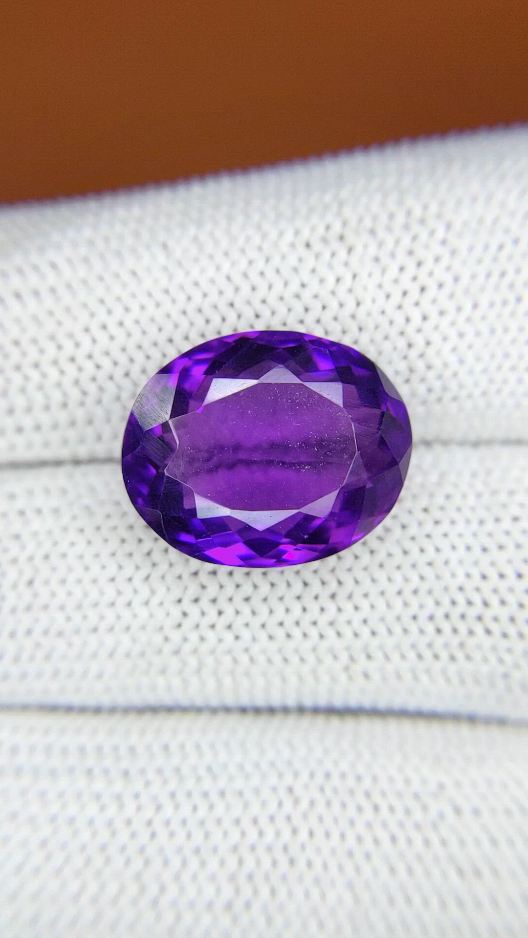 11.20 Ct. Purple Amethyst from Ceylon (Sri Lanka) Size Video
