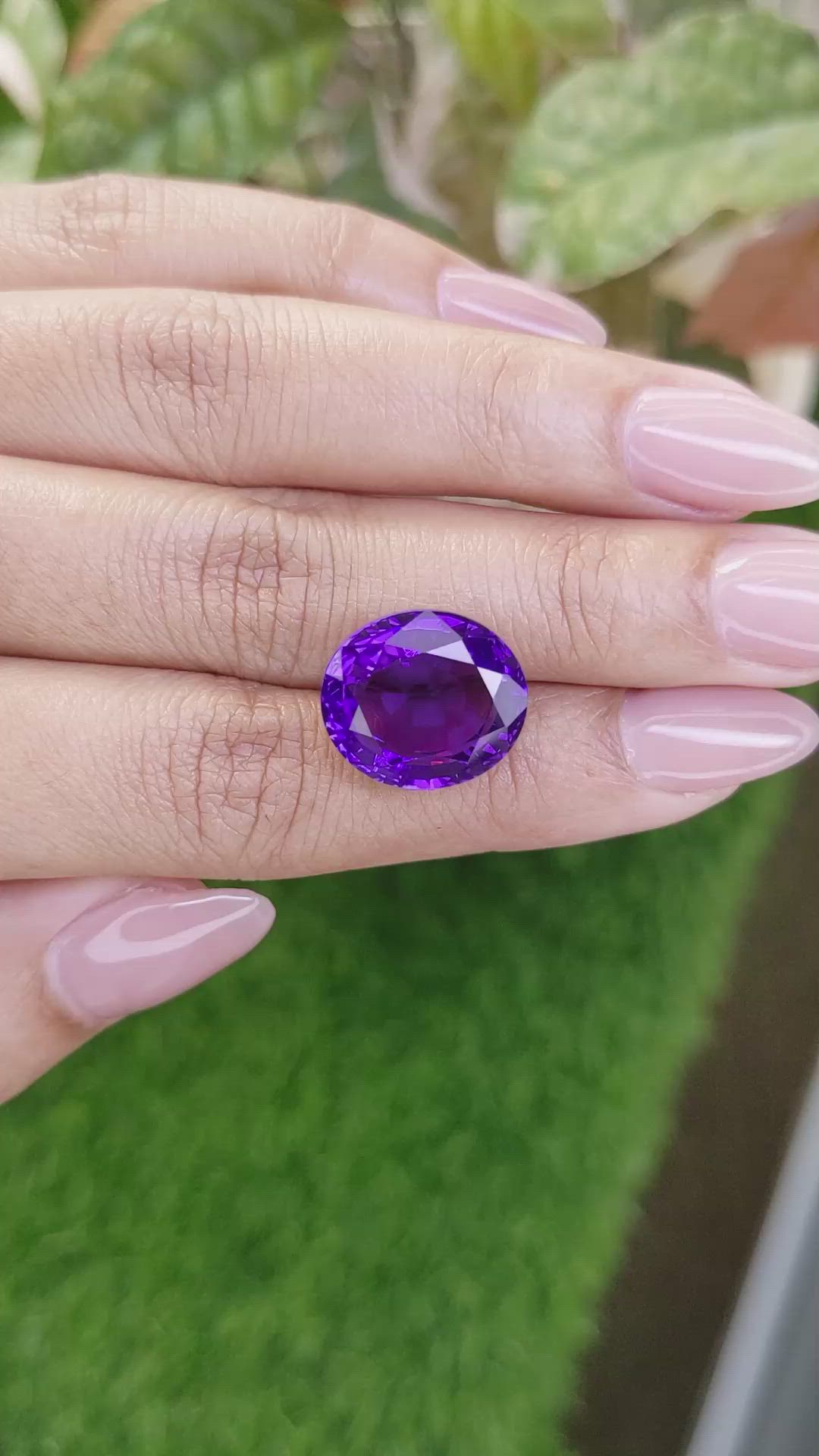 11.11 Ct. Purple Amethyst from Ceylon (Sri Lanka) Size Video