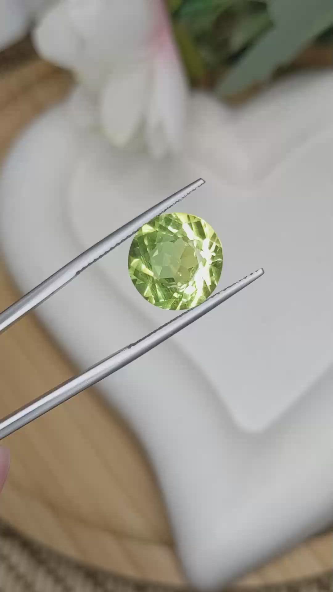 6.83 Ct. Yellowish Green Prasiolite from Madagascar Size Video