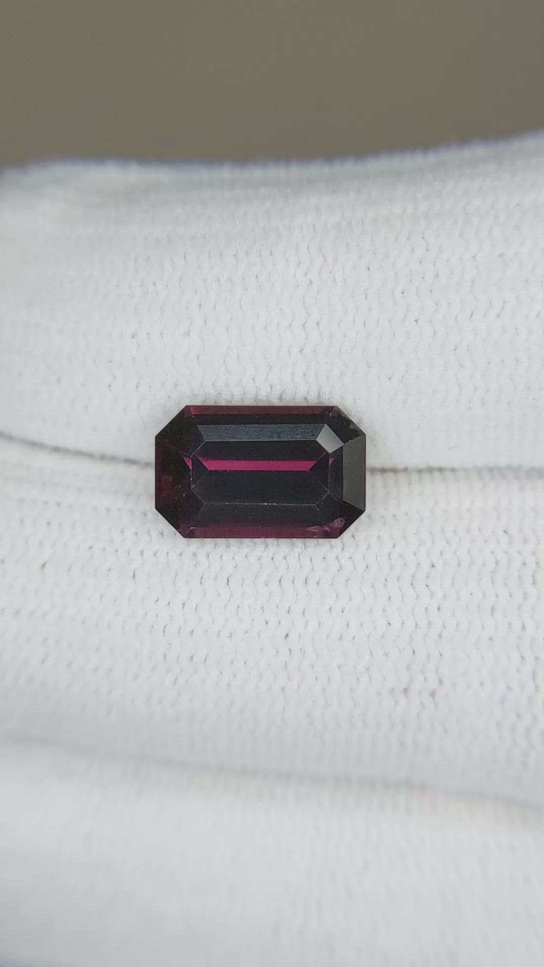 3.68 Ct. Purplish Pink Spinel from Burma (Myanmar) Size Video