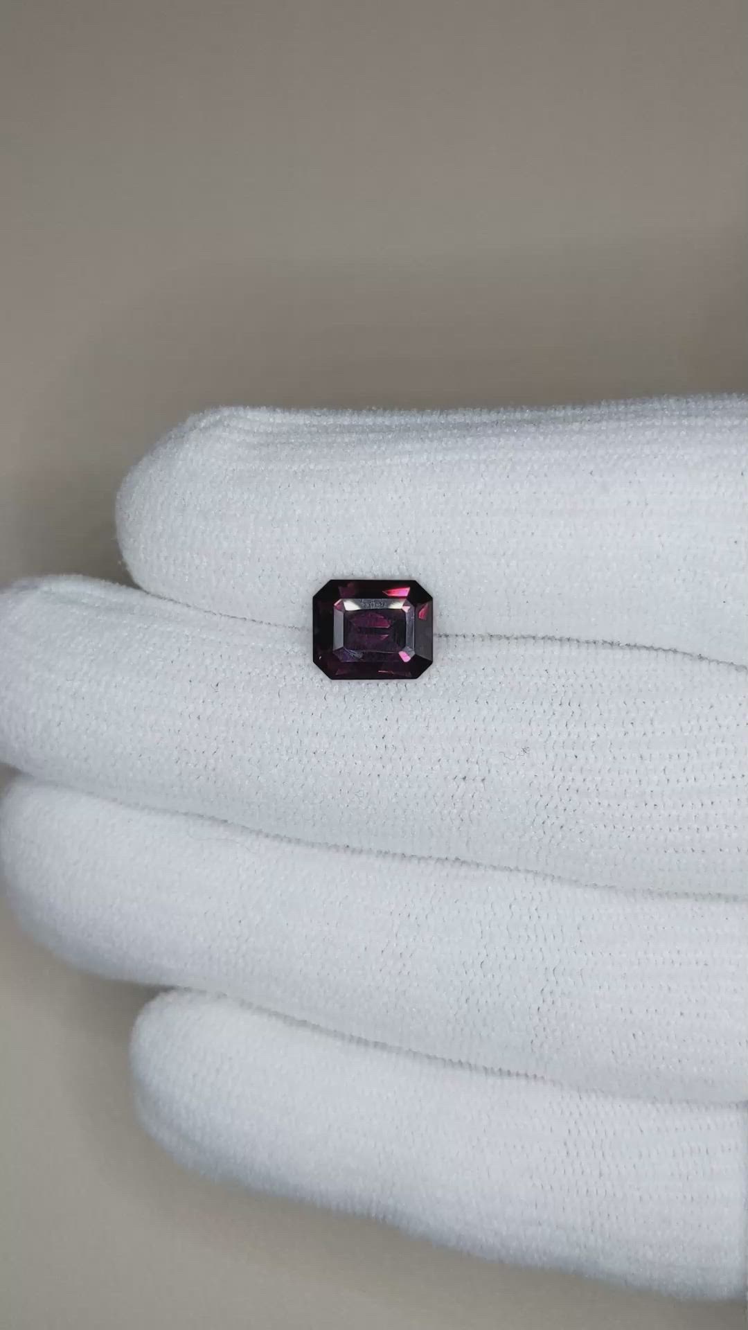 2.97 Ct. Pinkish Purple Spinel from Burma (Myanmar) Size Video