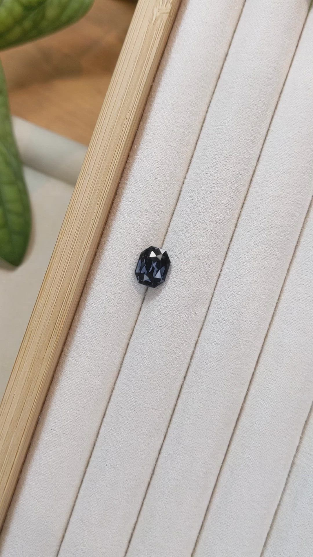 3.37 Ct. Purplish Blue Spinel from Burma (Myanmar) Size Video