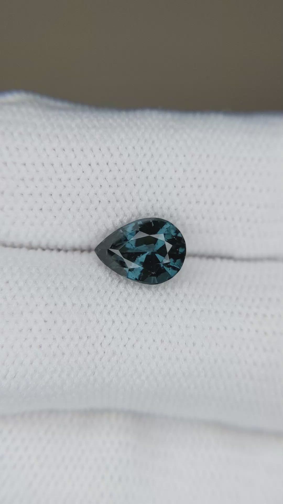 1.83 Ct. Blue Spinel from Burma (Myanmar) Size Video