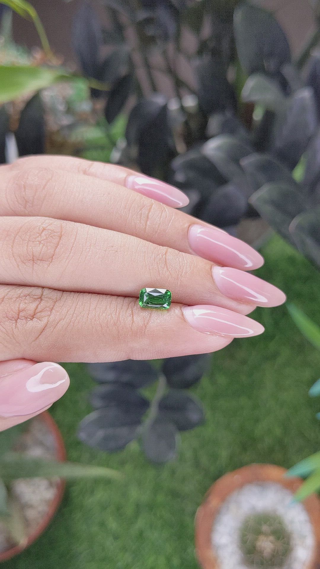 1.08 Ct. Tsavorite Garnet from Tanzania Size Video