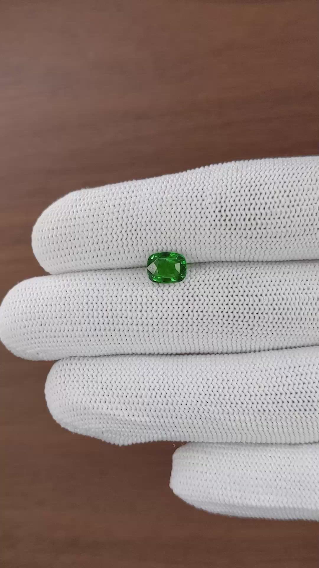 1.54 Ct. Tsavorite Garnet from Tanzania Size Video