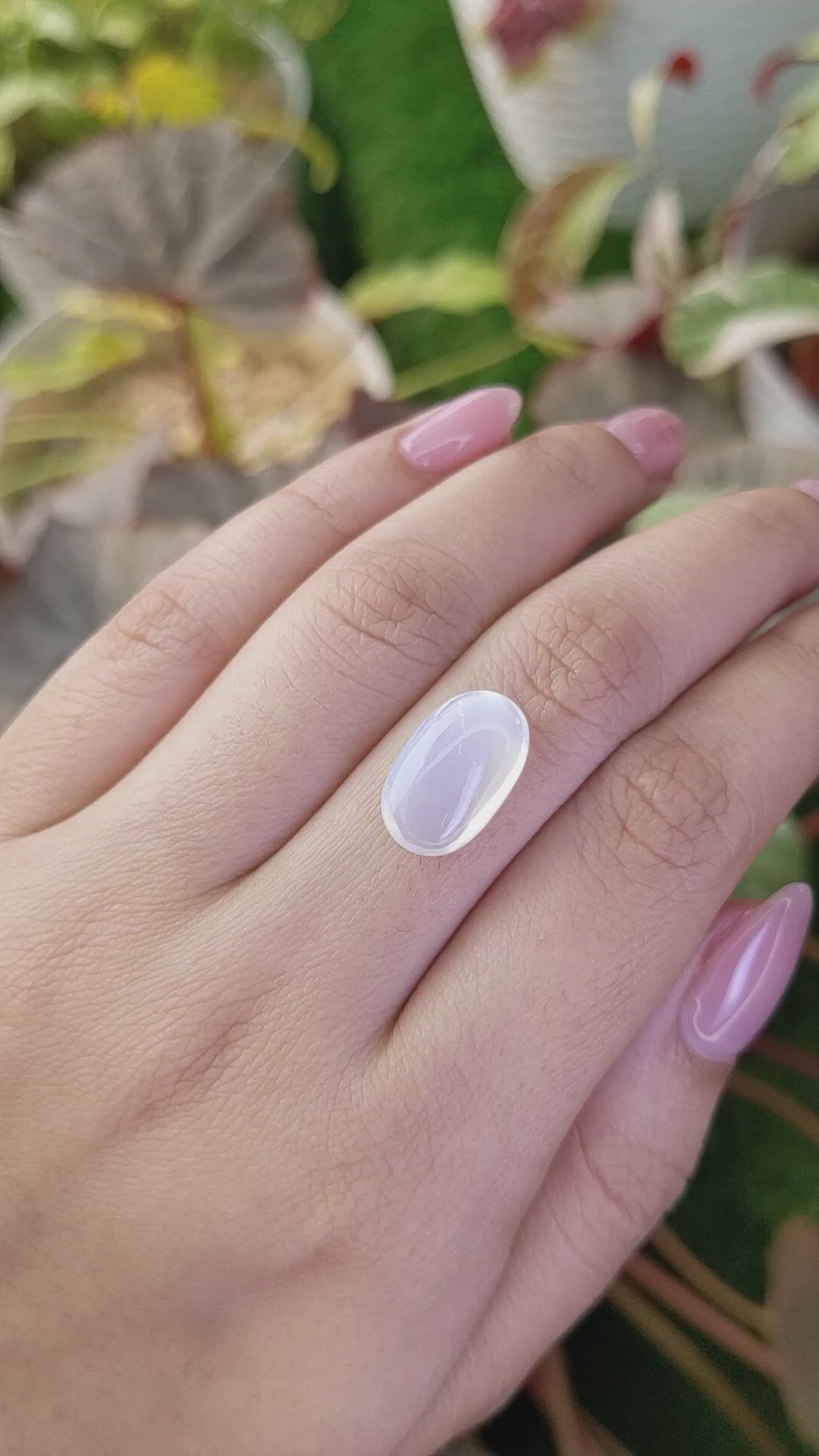 5.53 Ct. White Cabochon Moonstone from Ceylon (Sri Lanka) Size Video