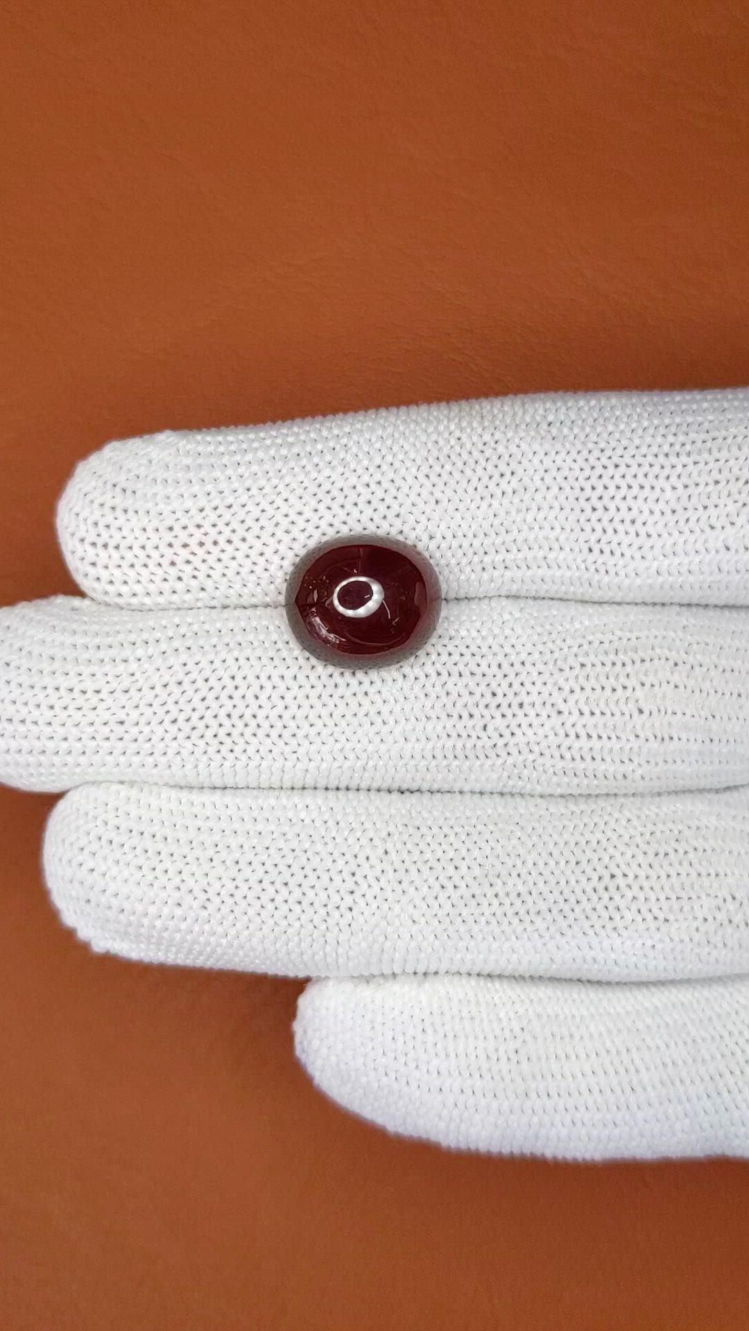 9.34 Ct. Orangish Red Cabochon Garnet from Ceylon (Sri Lanka) Size Video