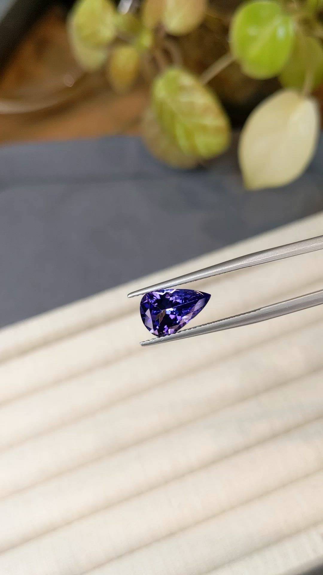 2.77 Ct. Violetish Blue Tanzanite from Tanzania Size Video