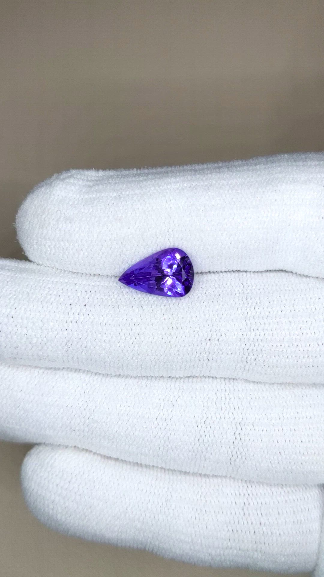2.77 Ct. Violetish Blue Tanzanite from Tanzania Size Video