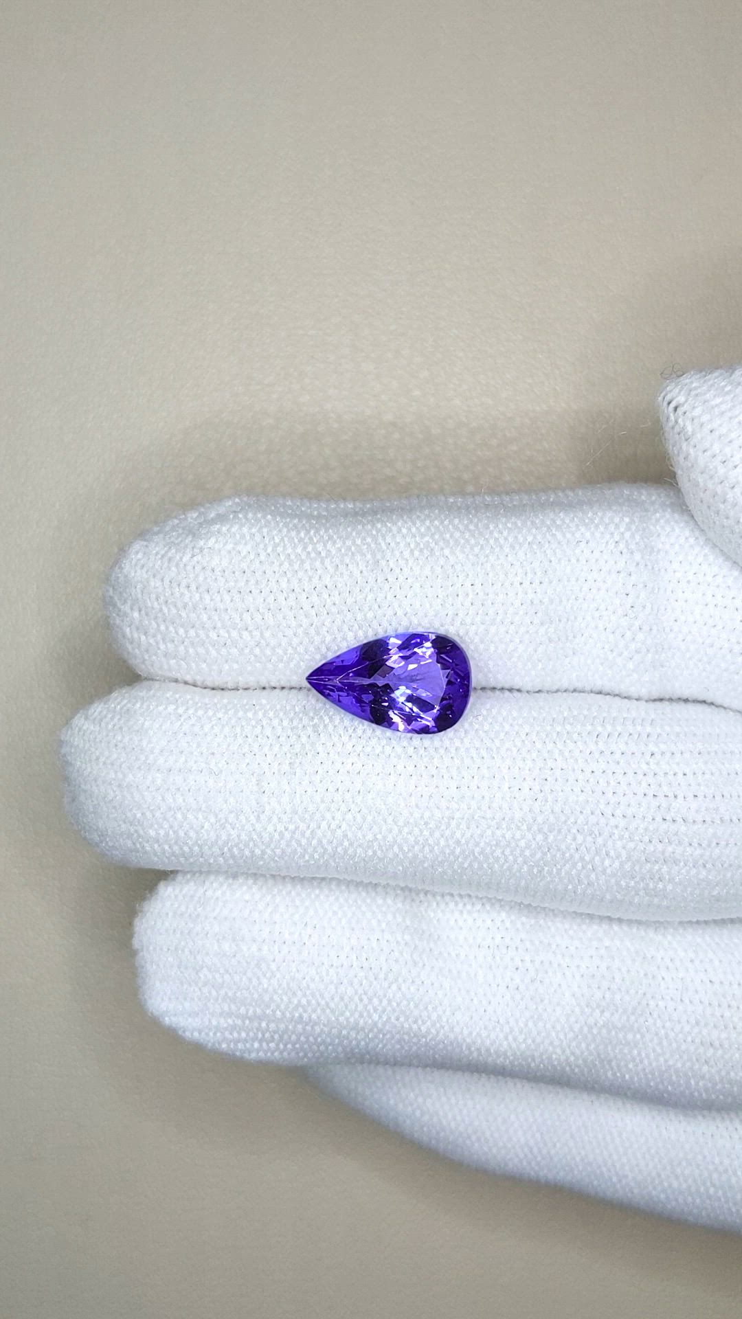 2.88 Ct. Violetish Blue Tanzanite from Tanzania Size Video