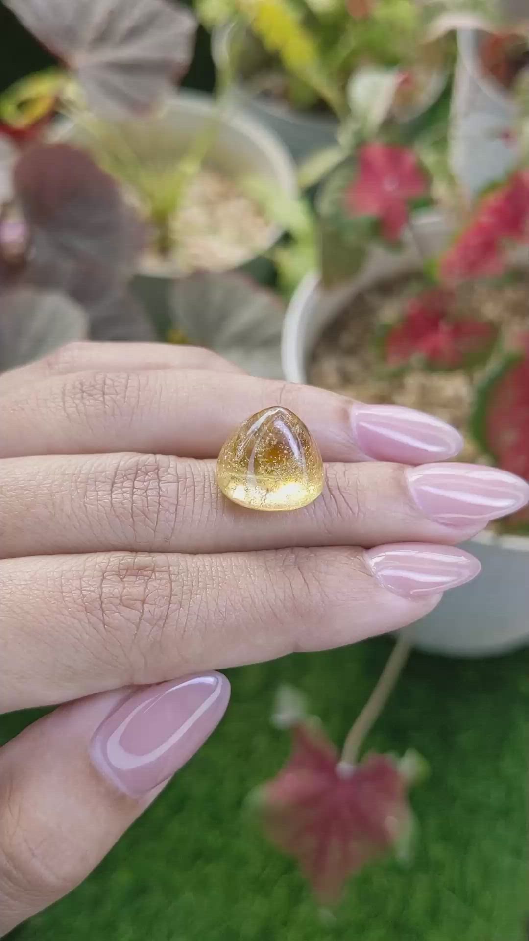 21.99 Ct. Golden Cabochon Citrine from Ceylon (Sri Lanka) Size Video