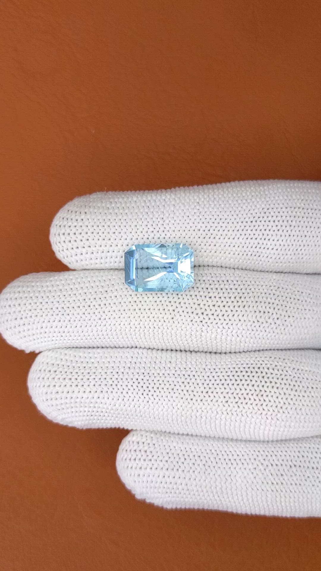 5.47 Ct. Blue Aquamarine from Madagascar Size Video