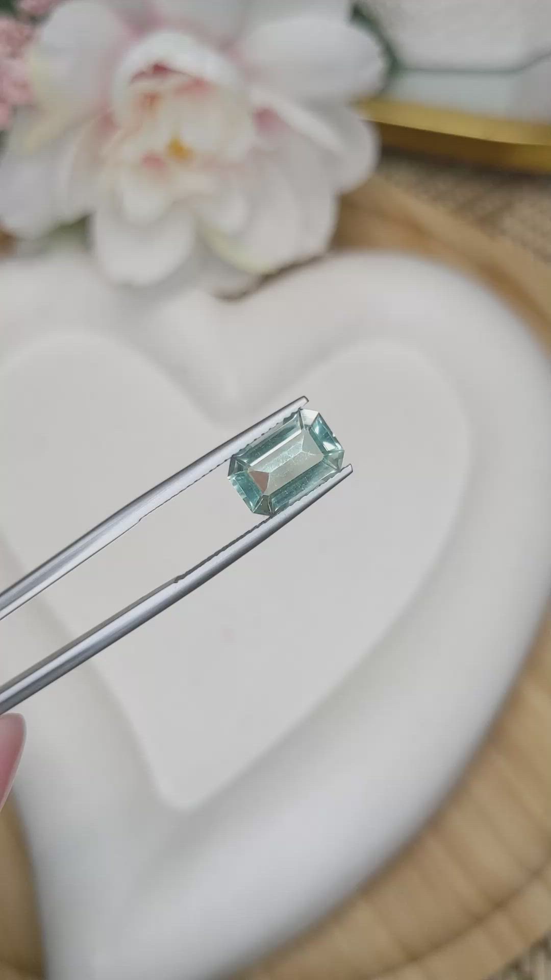 2.64 Ct. Bluish Green Aquamarine from Madagascar Size Video