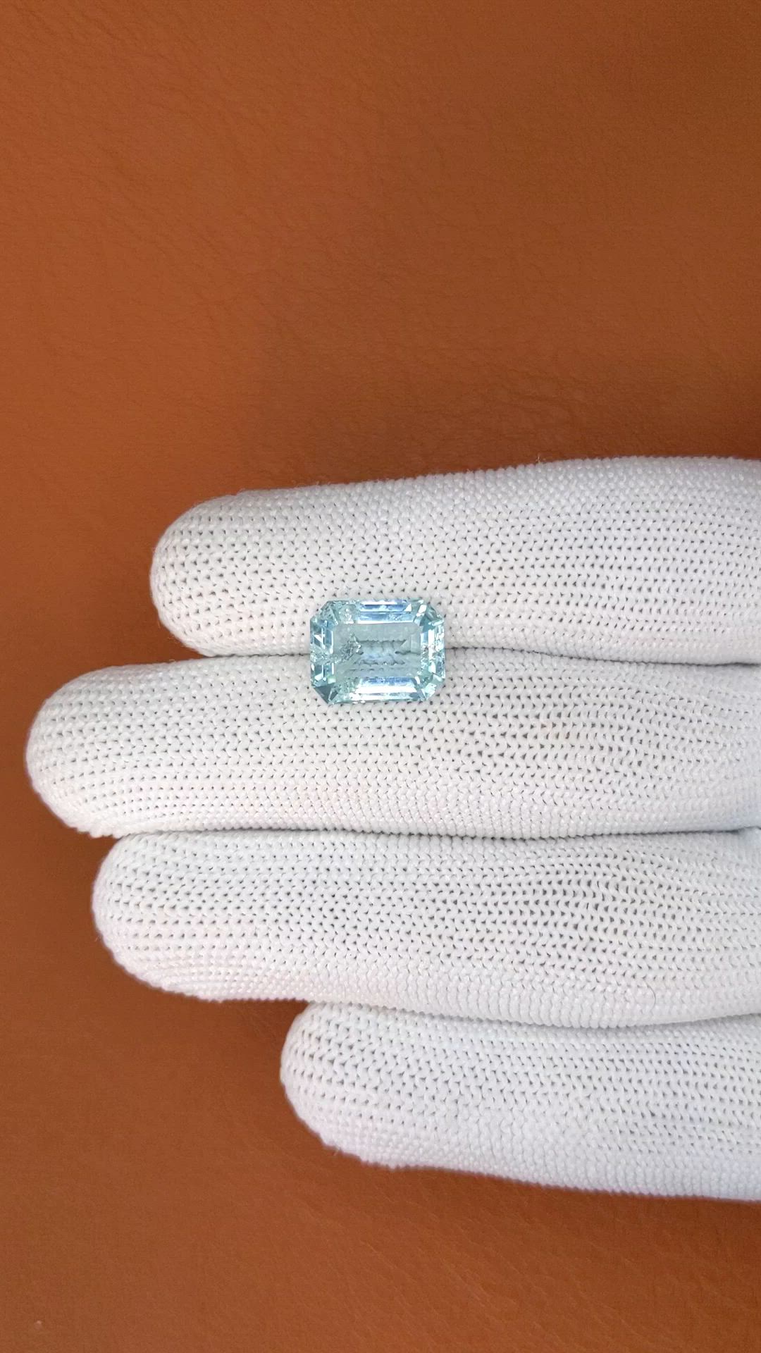 4.77 Ct. Blue Aquamarine from Madagascar Size Video