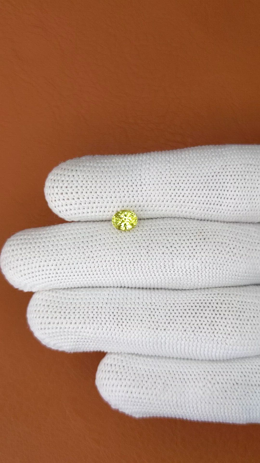 0.98 Ct. Yellowish Green Chrysoberyl from Ceylon (Sri Lanka) Size Video