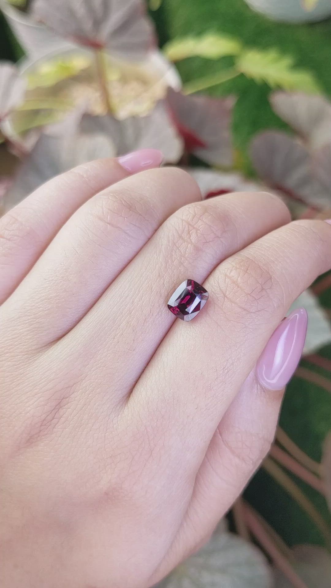 2.67 Ct. Reddish Purple Rhodolite Garnet from Ceylon (Sri Lanka) Size Video
