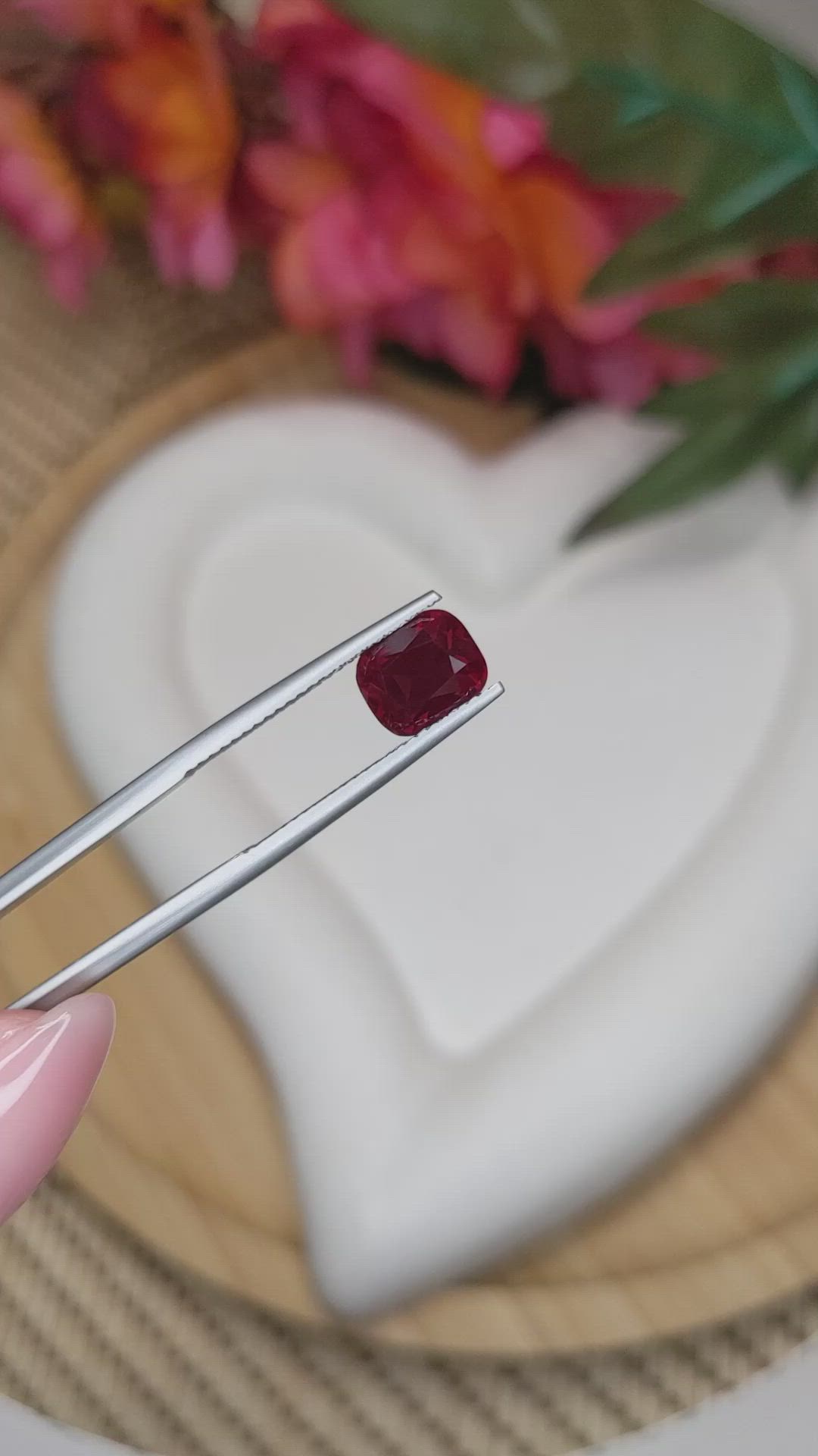 2.66 Ct. Purplish Red Rhodolite Garnet from Ceylon (Sri Lanka) Size Video