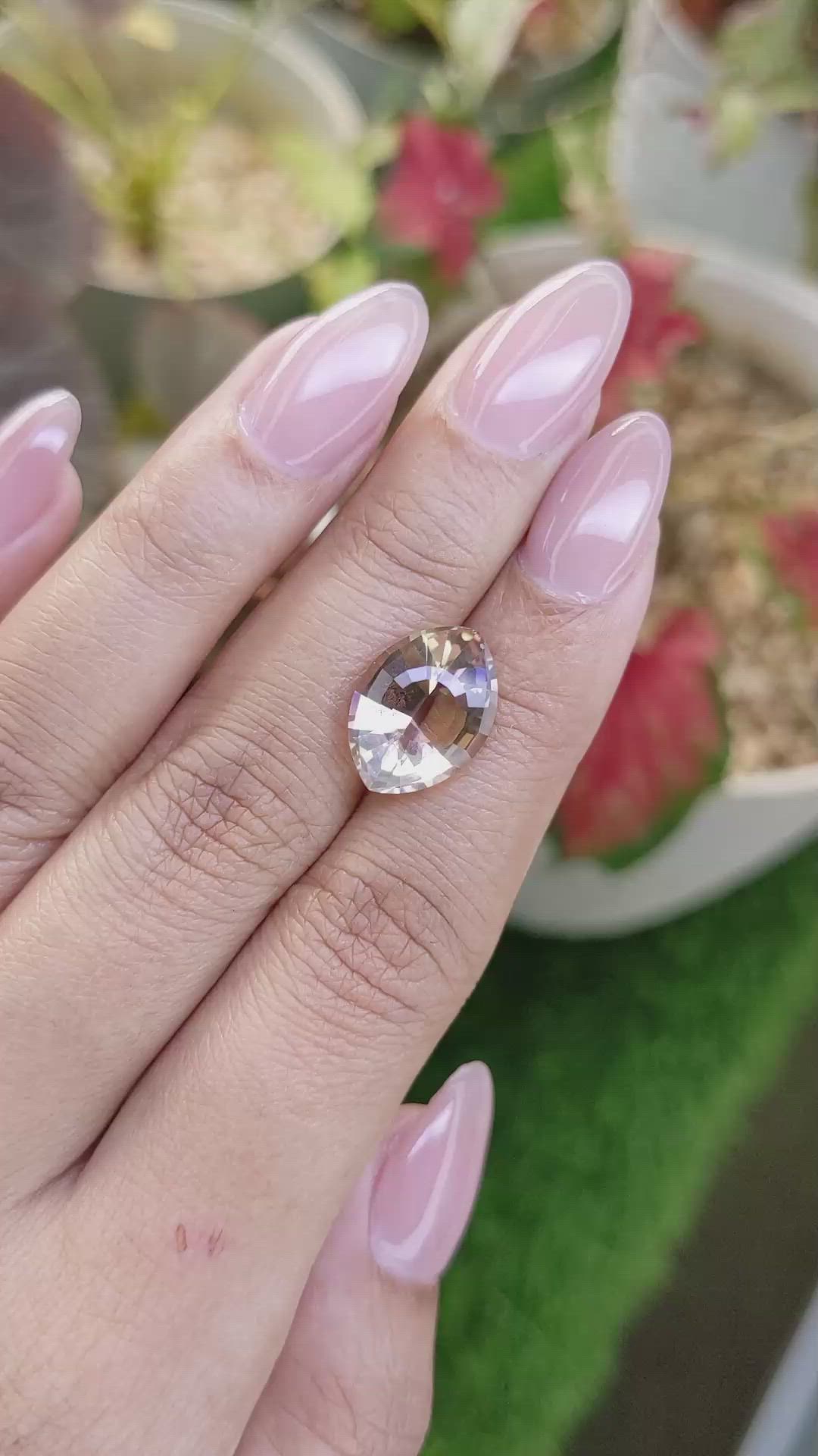 5.14 Ct. Bi Color Ametrine from Madagascar Size Video