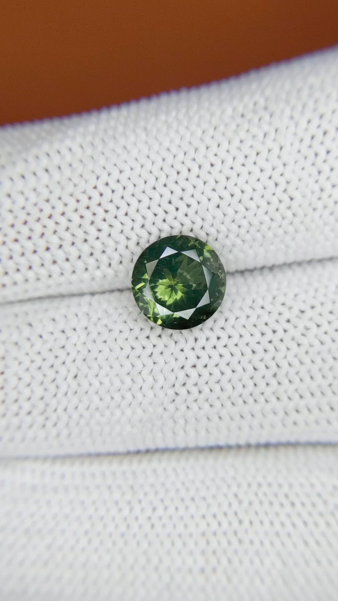 2.58 Ct. Green Zircon from Ceylon (Sri Lanka) Size Video