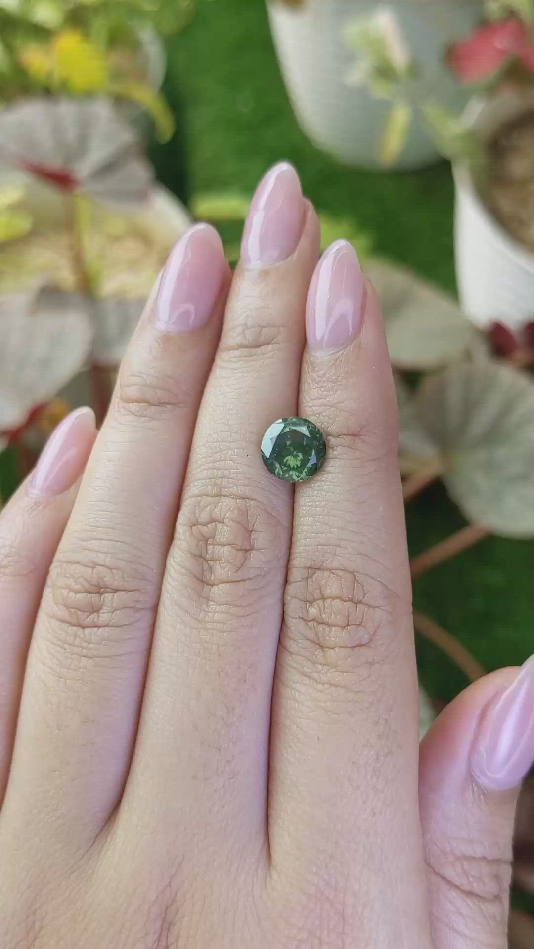 2.58 Ct. Green Zircon from Ceylon (Sri Lanka) Size Video