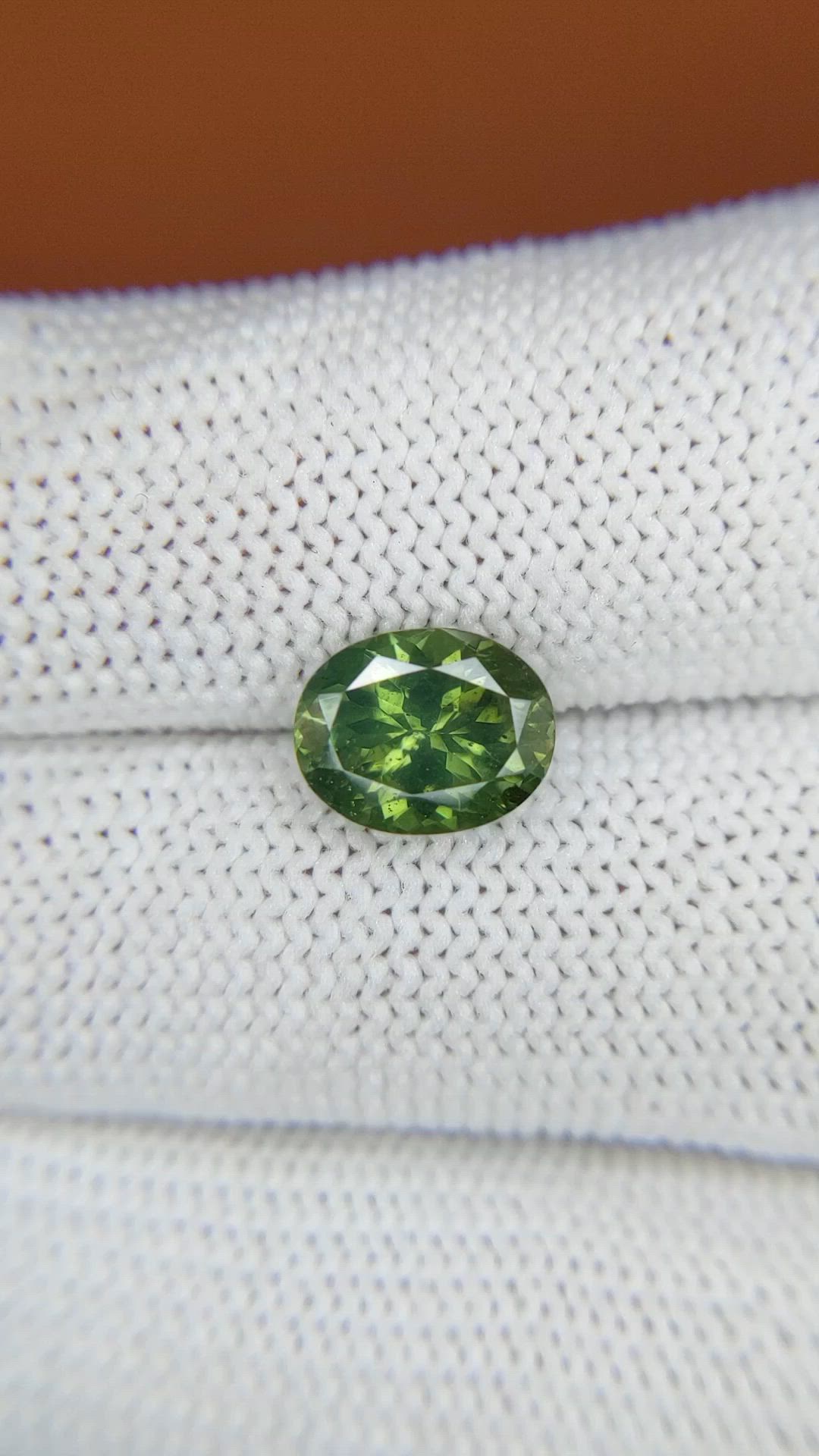 2.73 Ct. Green Zircon from Ceylon (Sri Lanka) Size Video