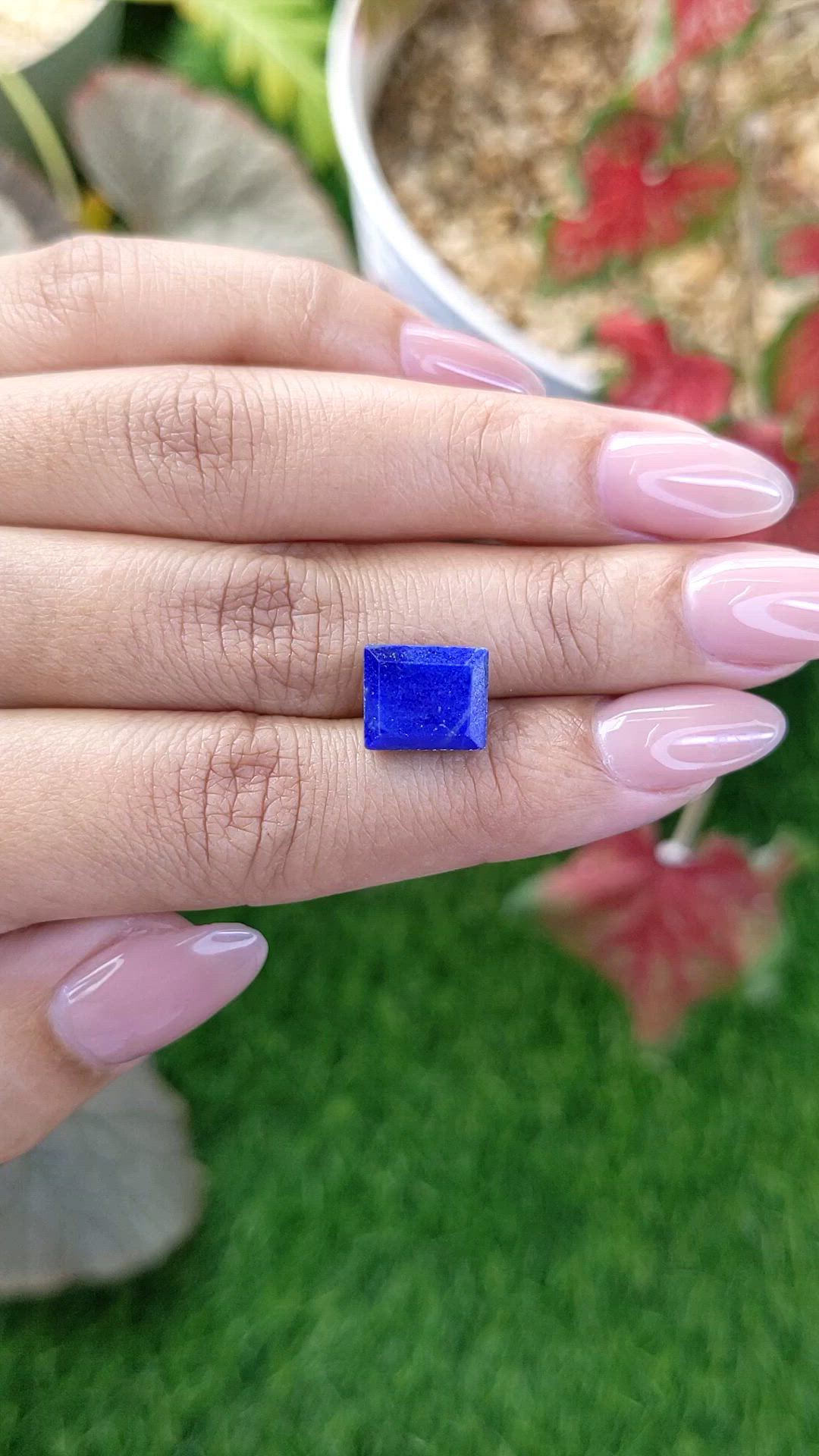 4.77 Ct. Lapis from Afghanistan Size Video