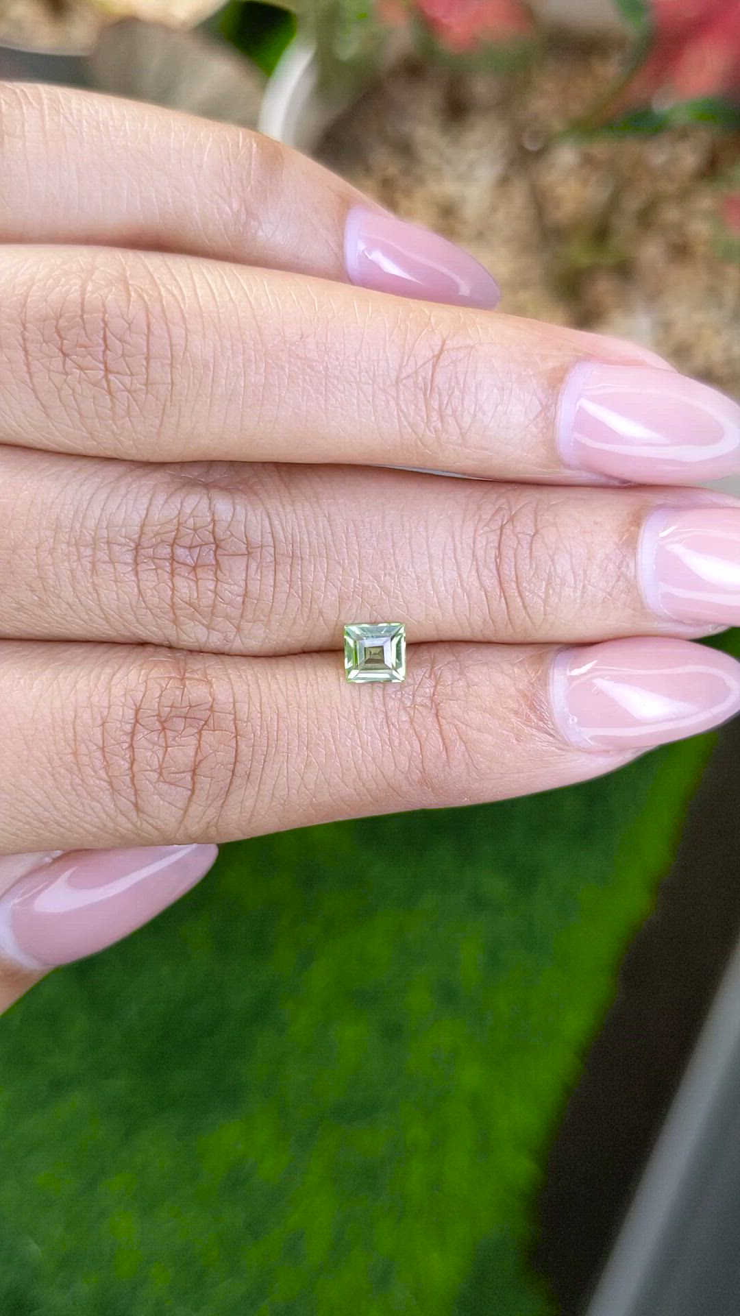 0.50 Ct. Yellowish Green Peridot from Pakistan Size Video