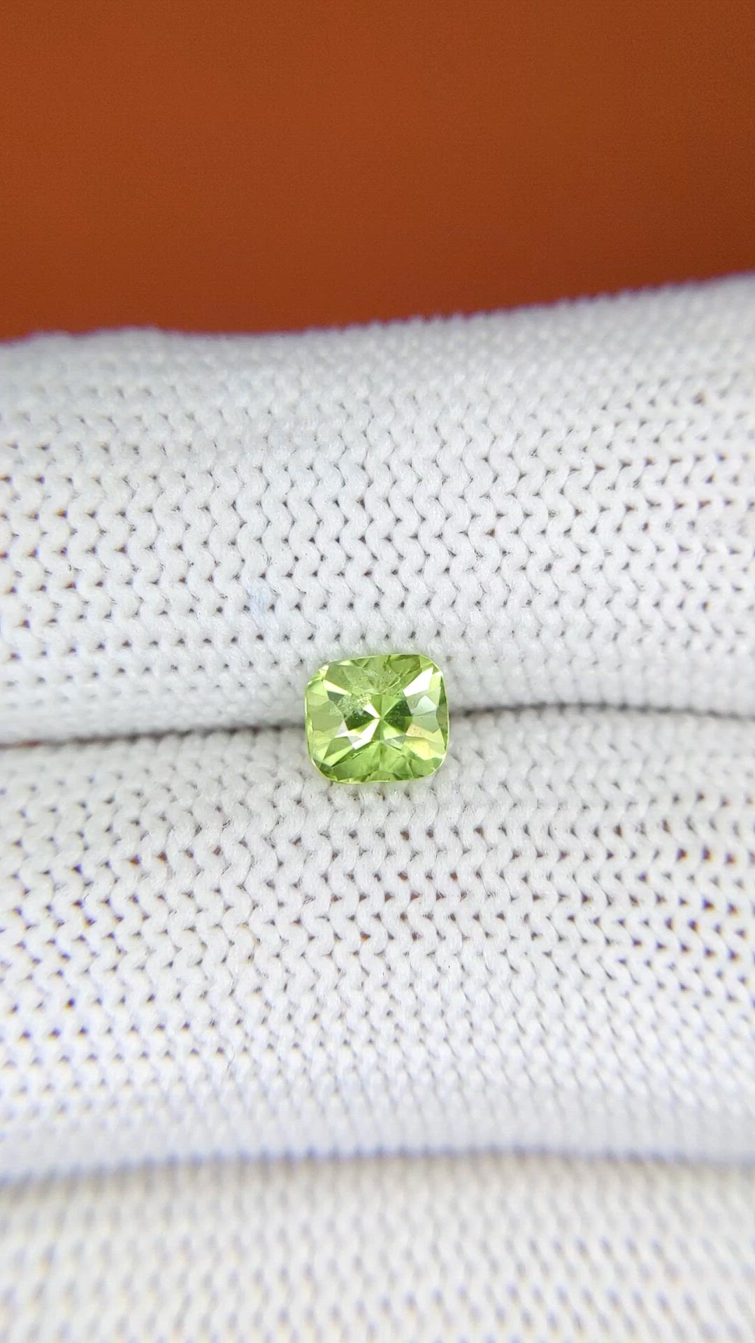 0.82 Ct. Green (Lime Green) Peridot from Pakistan Size Video