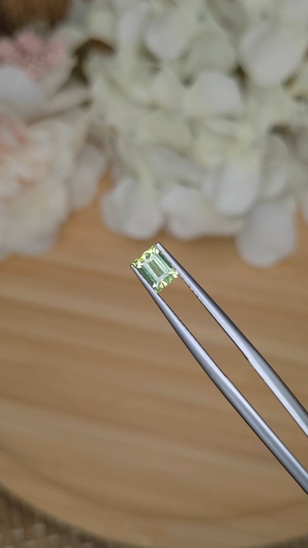 0.48 Ct. Yellowish Green Peridot from Ceylon (Sri Lanka) Size Video