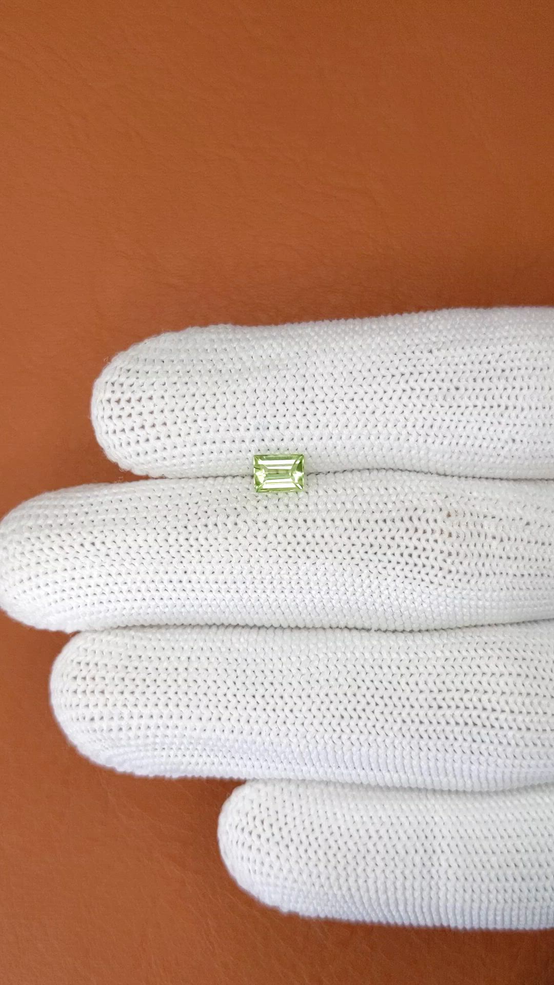 0.48 Ct. Yellowish Green Peridot from Ceylon (Sri Lanka) Size Video