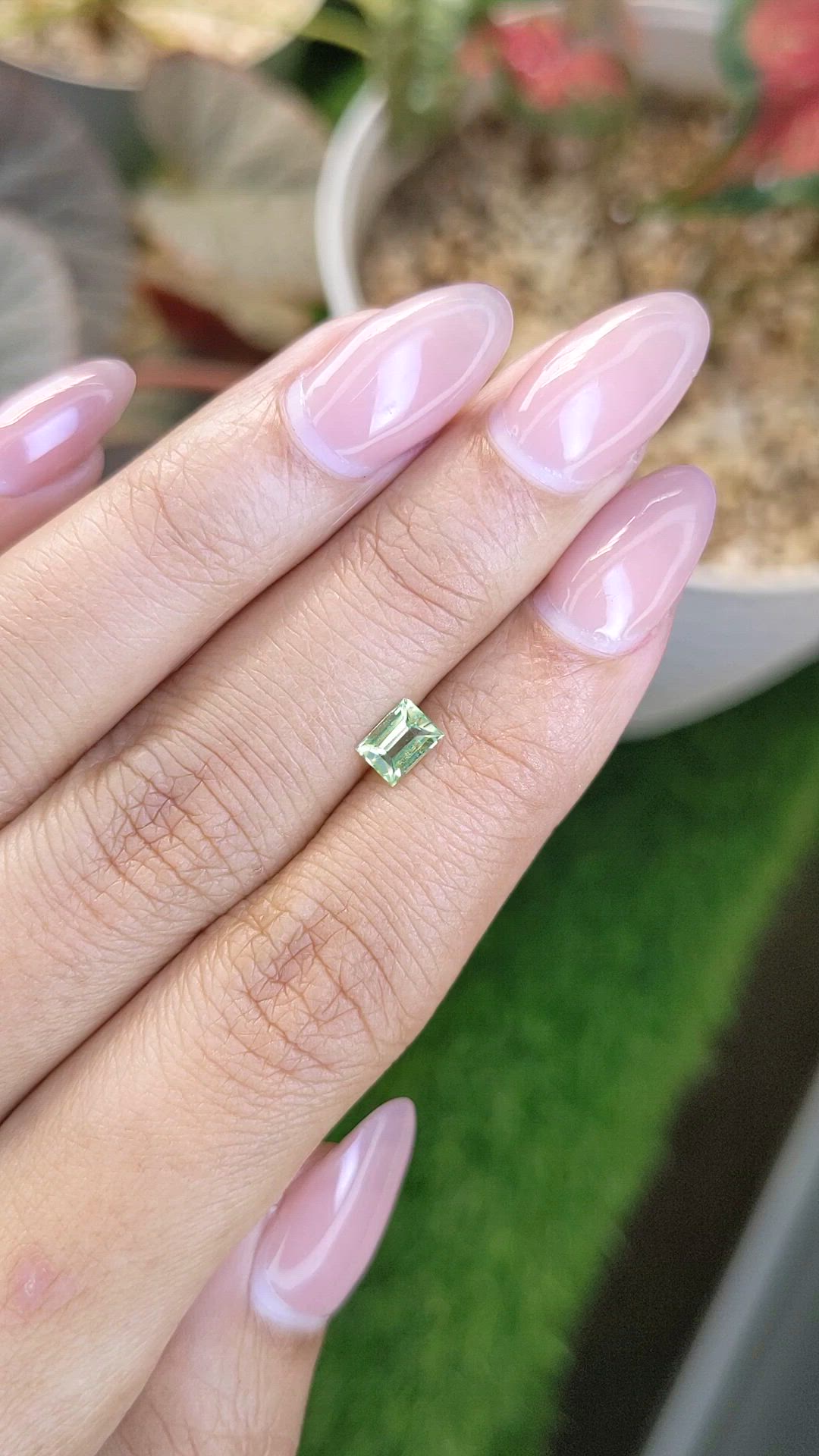 0.48 Ct. Yellowish Green Peridot from Ceylon (Sri Lanka) Size Video