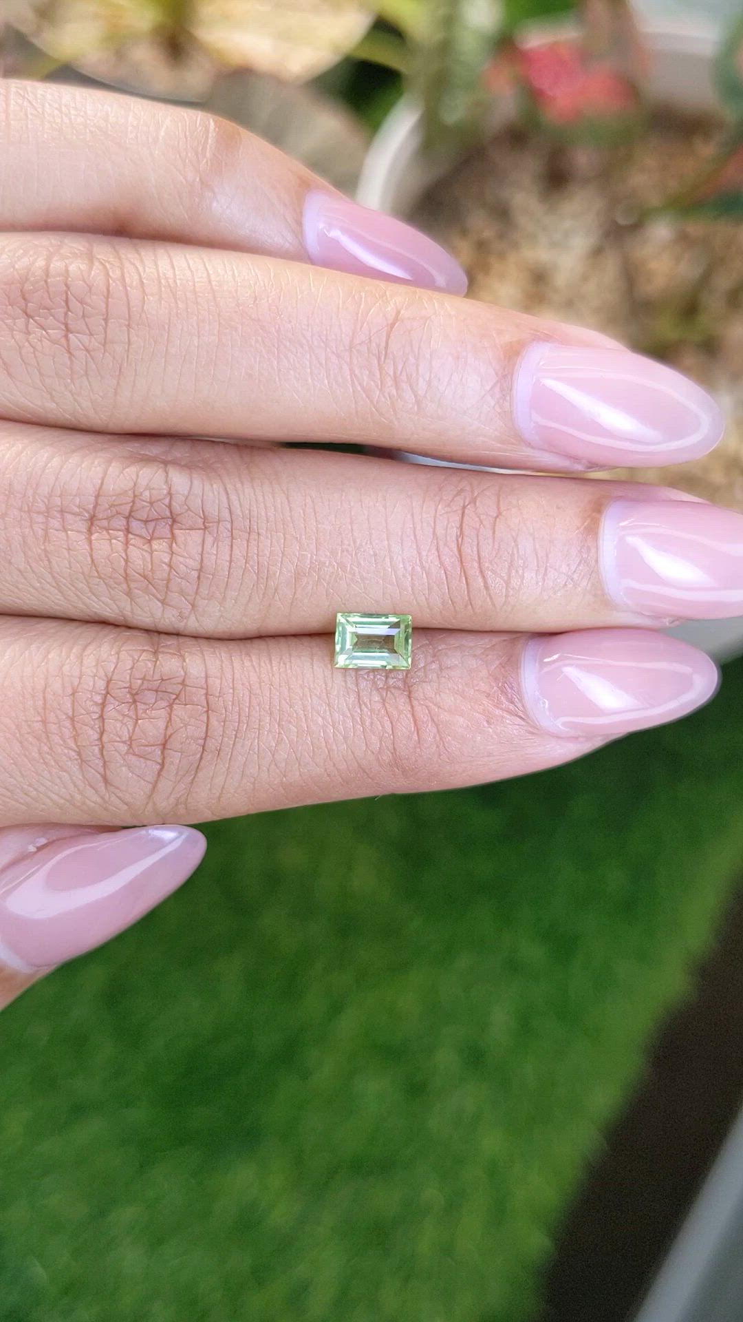 0.70 Ct. Yellowish Green Peridot from Pakistan Size Video