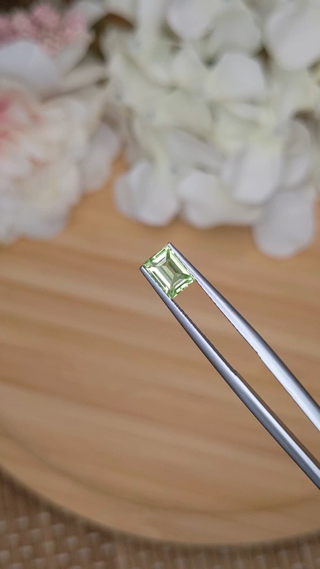 0.70 Ct. Yellowish Green Peridot from Pakistan Size Video