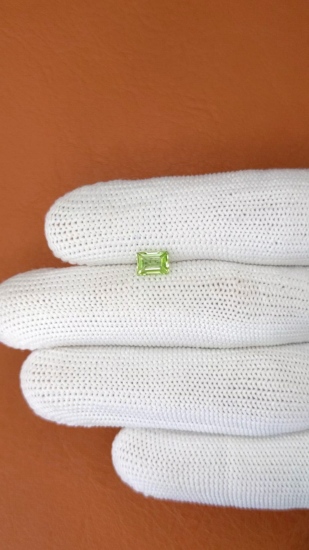 0.70 Ct. Yellowish Green Peridot from Pakistan Size Video