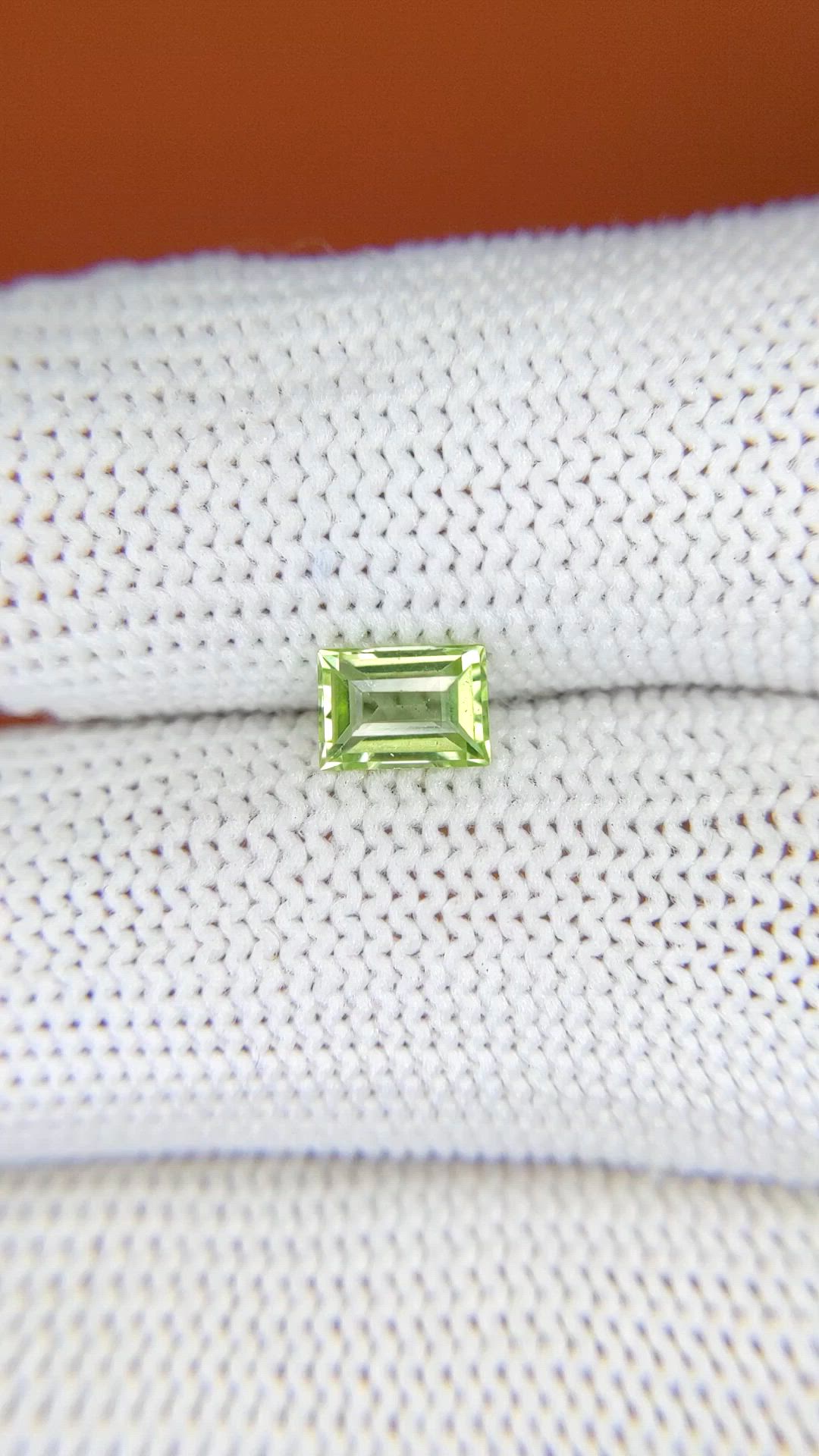 0.70 Ct. Yellowish Green Peridot from Pakistan Size Video
