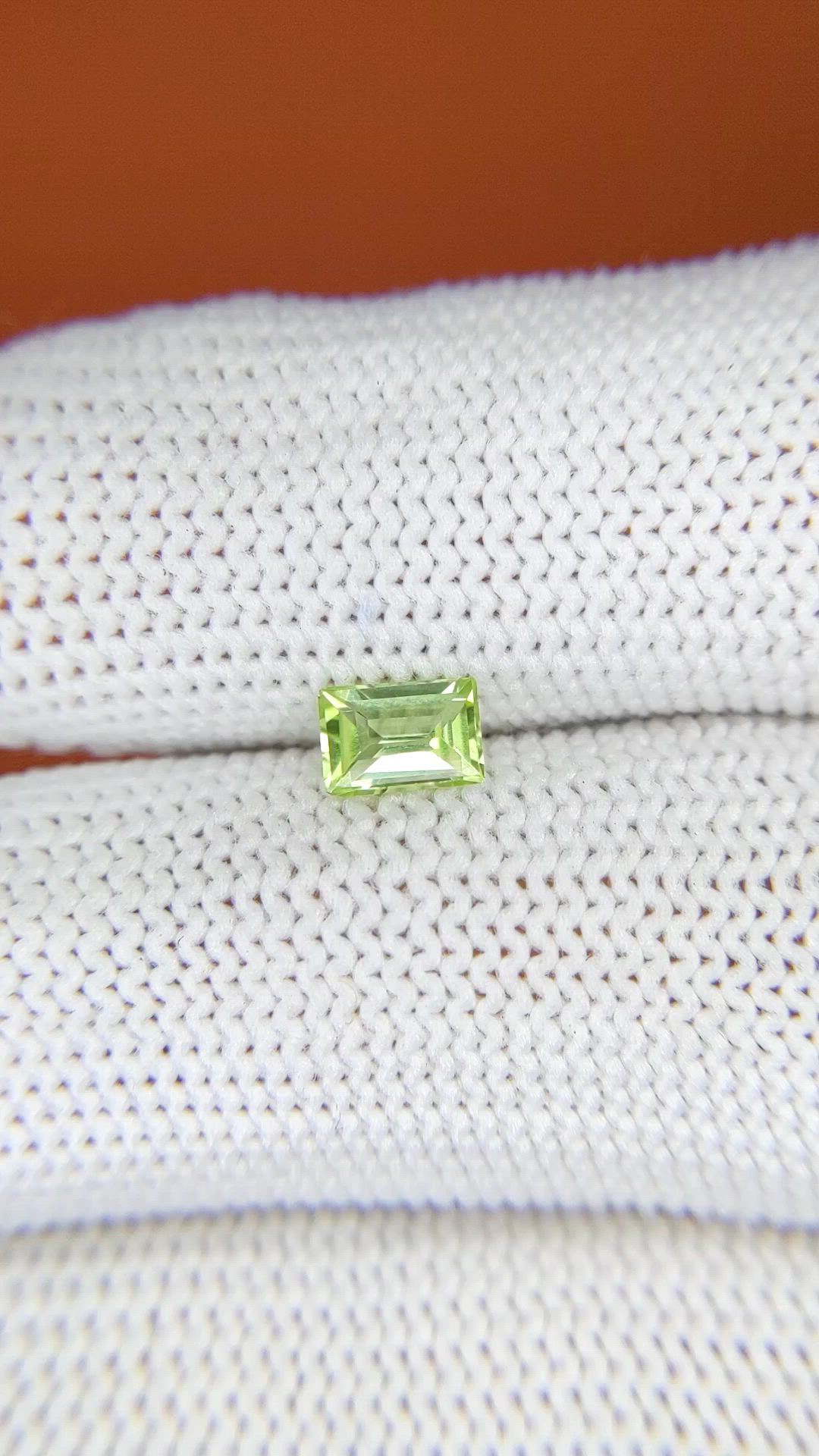 0.53 Ct. Green (Lime Green) Peridot from Pakistan Size Video